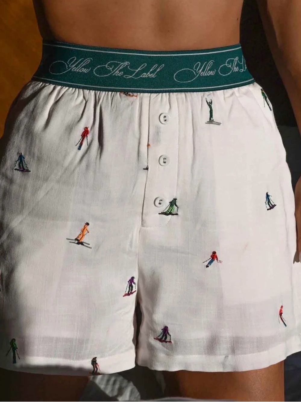 Yellow the label Linen Shorts M